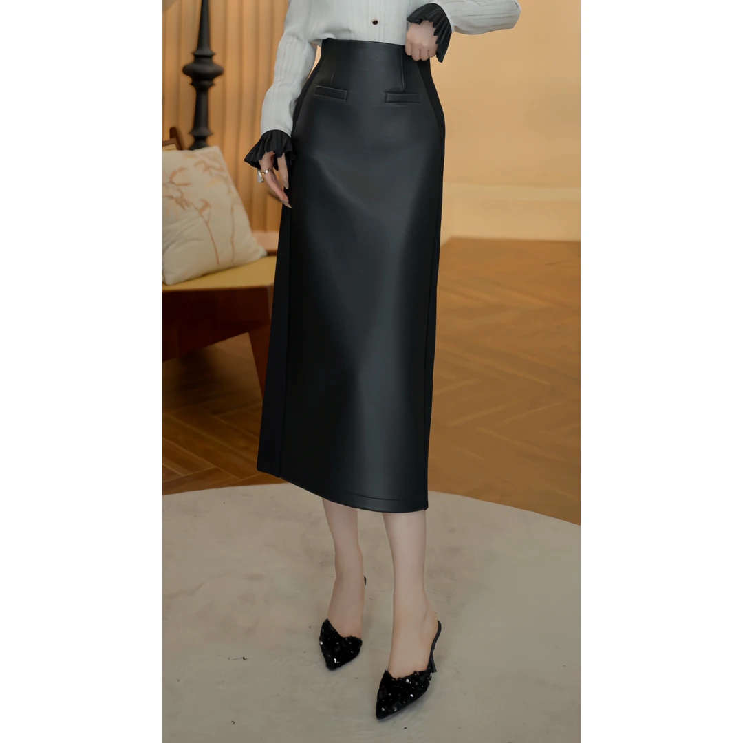 格娜2024新款设计感高腰休闲黑色百搭A字简约休闲修身显瘦半身裙
