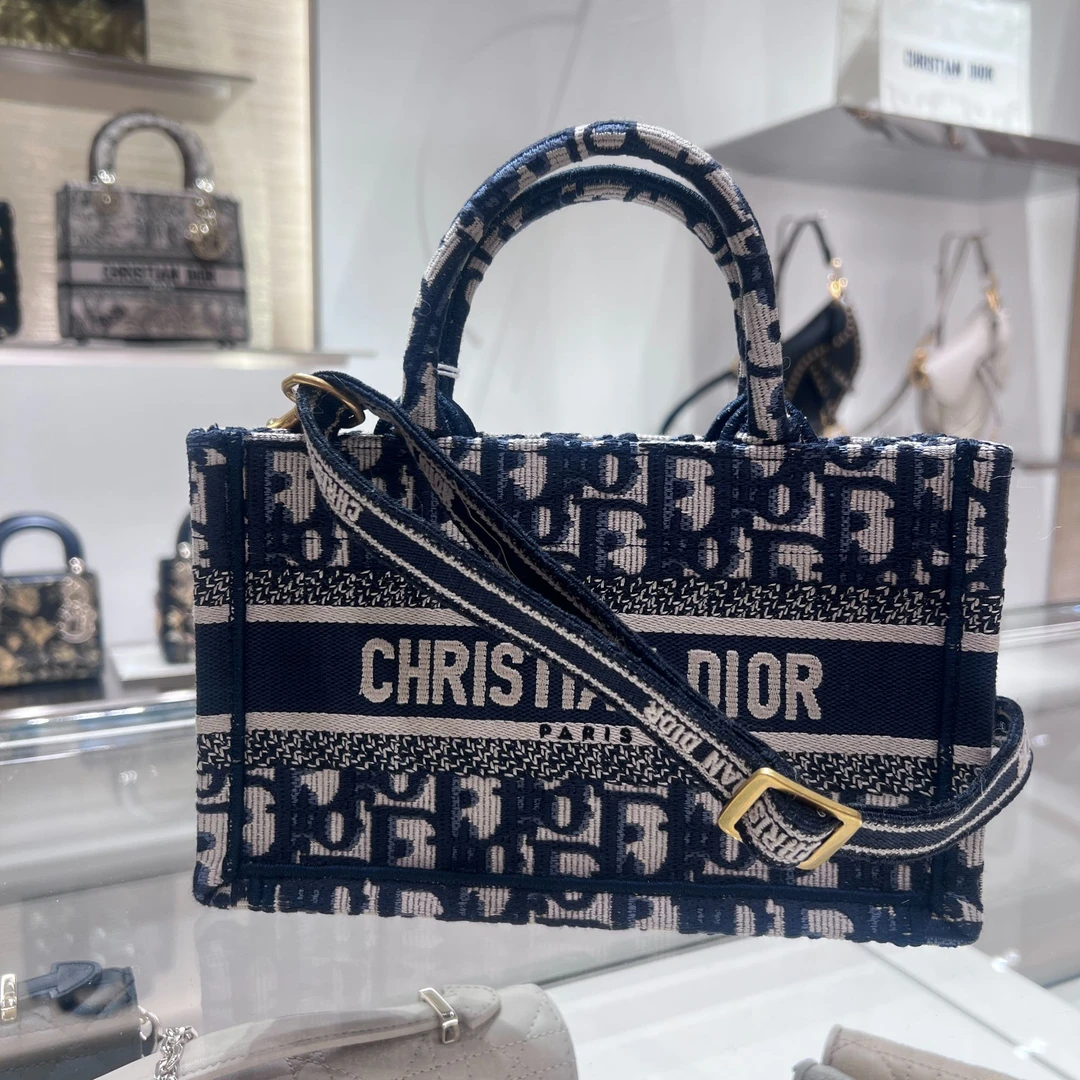 全新未使用 DIOR/迪奥 Dior 迷你 Book 托特包