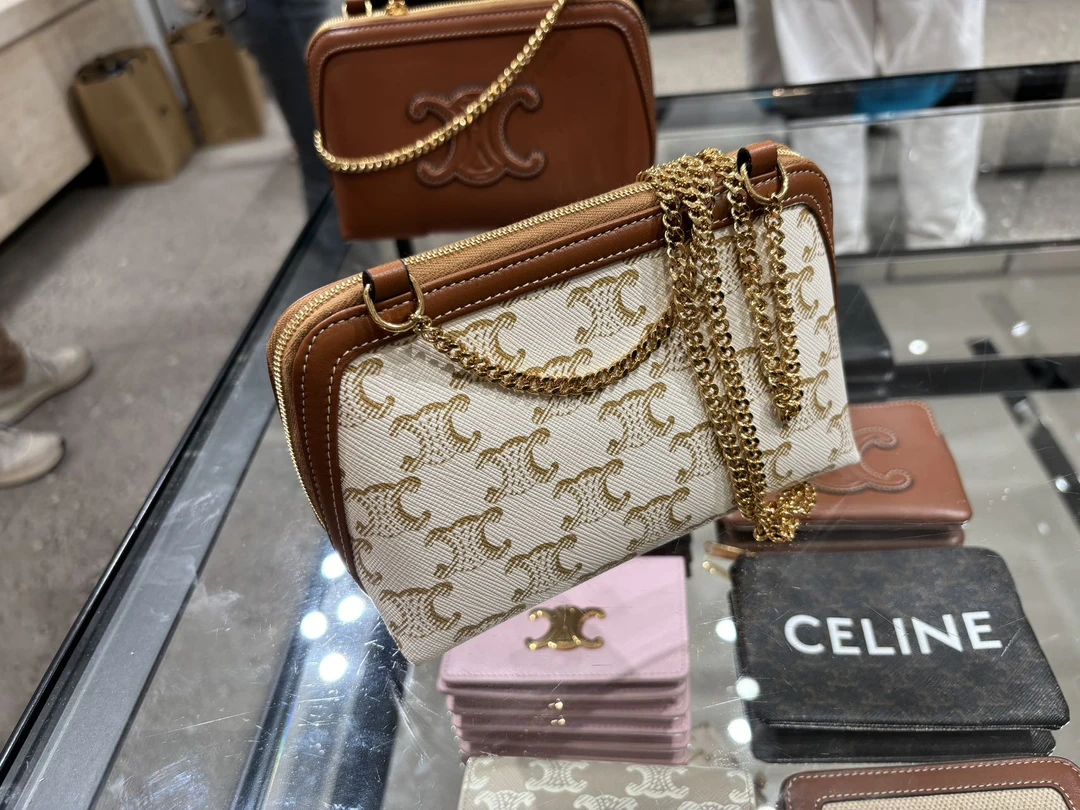 全新未使用 Celine/思琳 赛琳老花包包