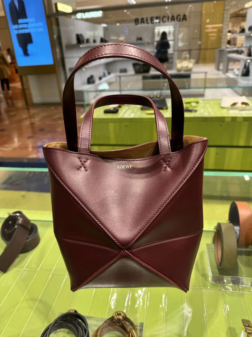 全新未使用 LOEWE/罗意威 罗意威折叠包