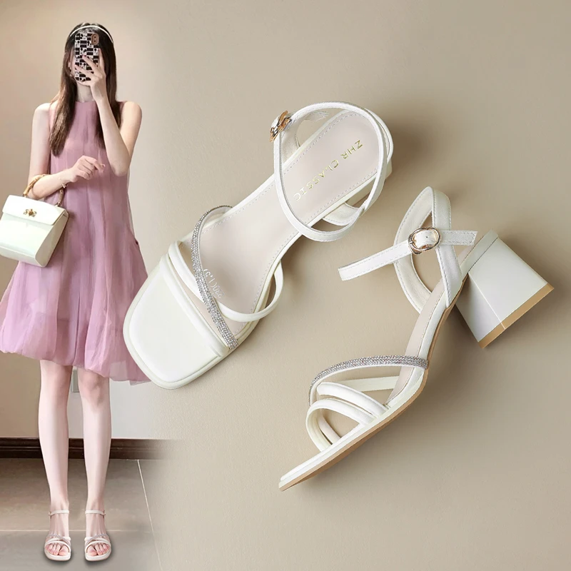 ZHR/则则粗跟凉鞋女2025夏季新款外穿轻奢高跟凉鞋法式气质沙滩鞋