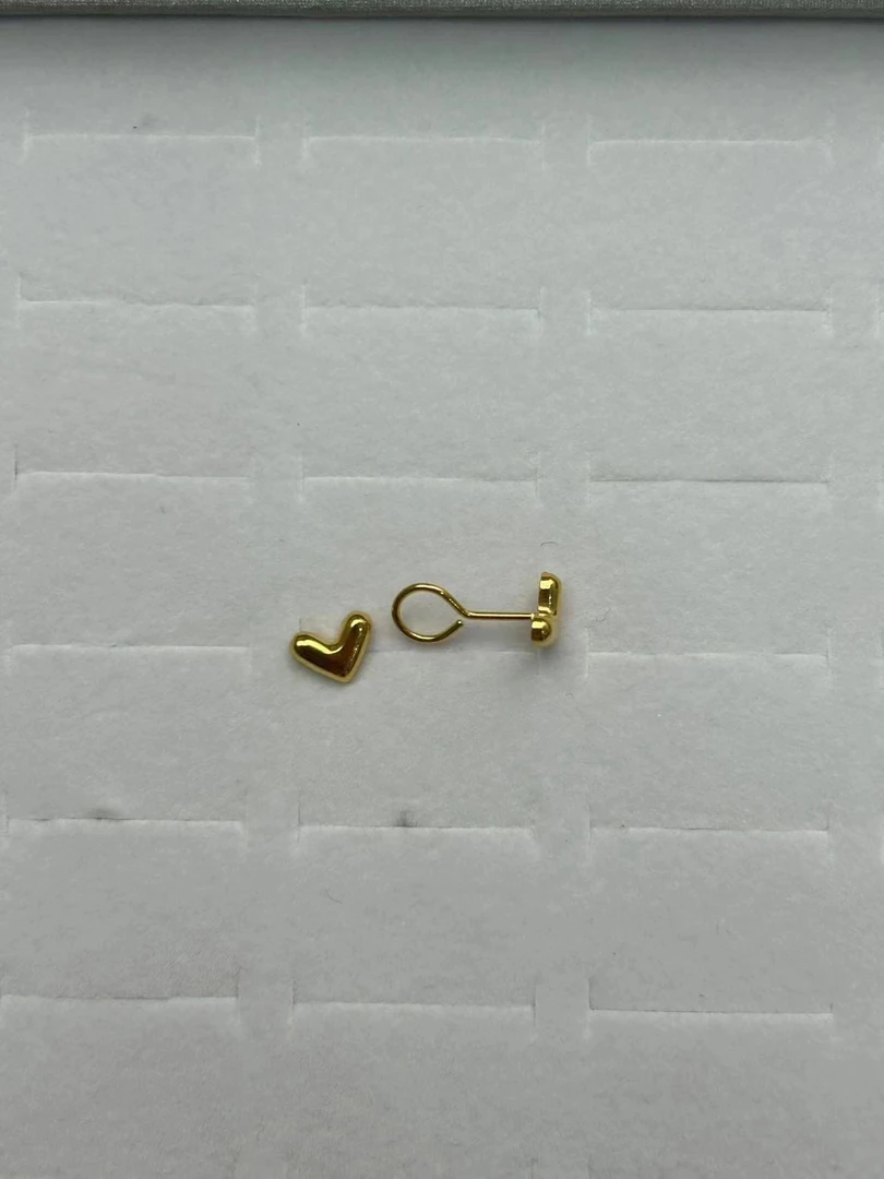 5g足金999 宽胖心耳钩