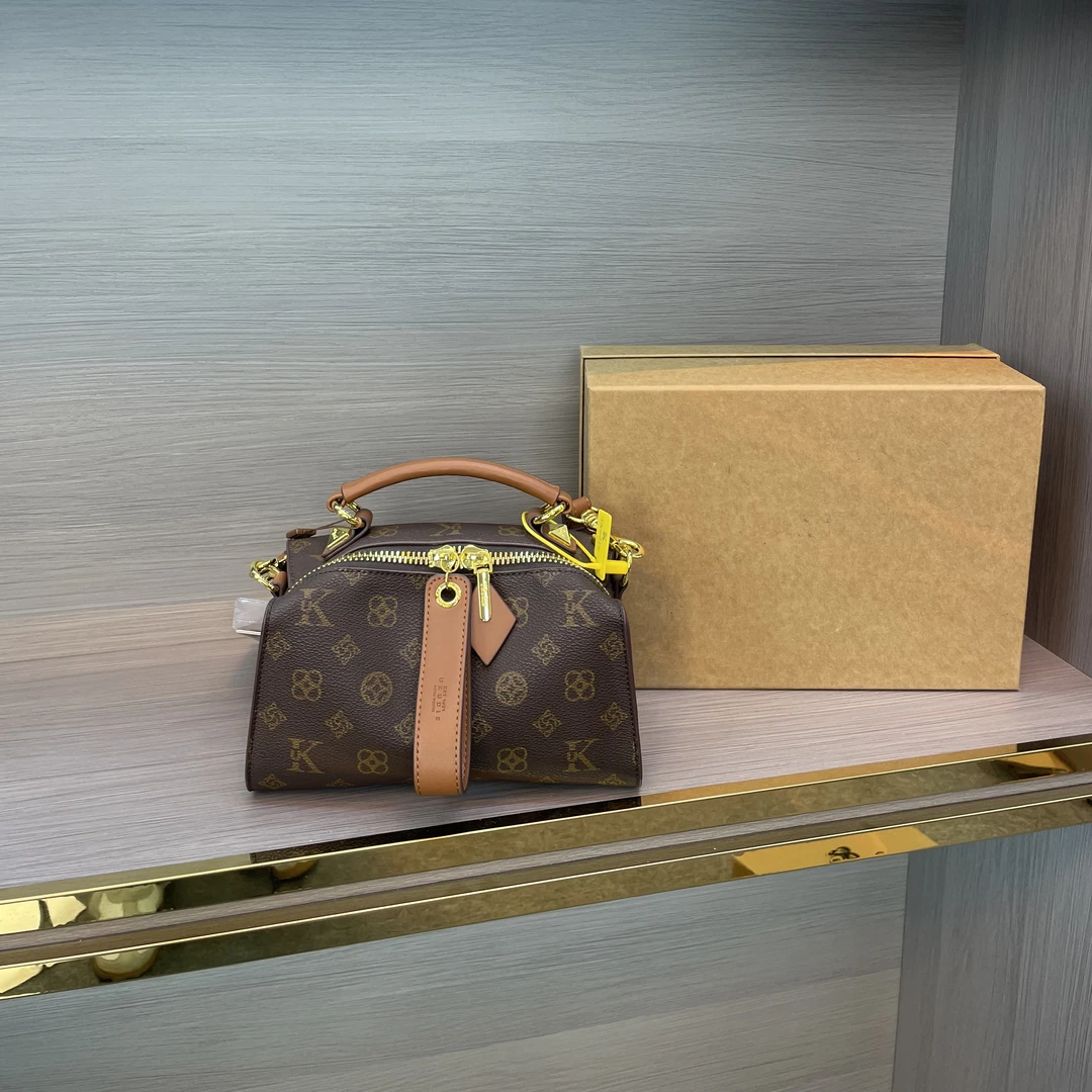 2025爆款波士顿包高品质休闲百搭单肩斜跨包