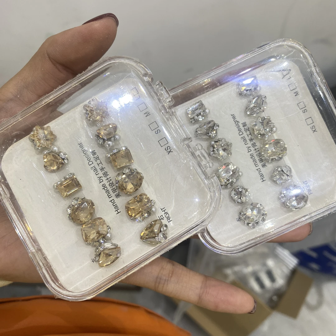 希妹美甲成品堆钻混装6颗【颜色白色/香槟自选】