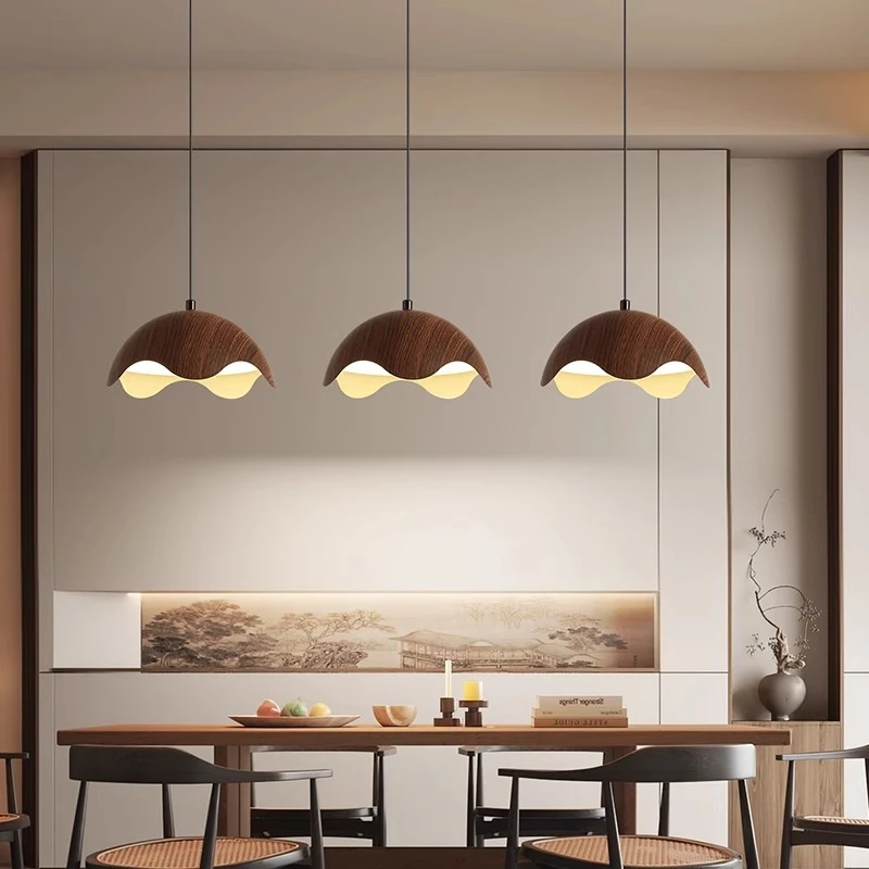 中古餐厅吊灯日式侘寂风胡桃木纹北欧设计师意式护眼餐桌吧台灯具