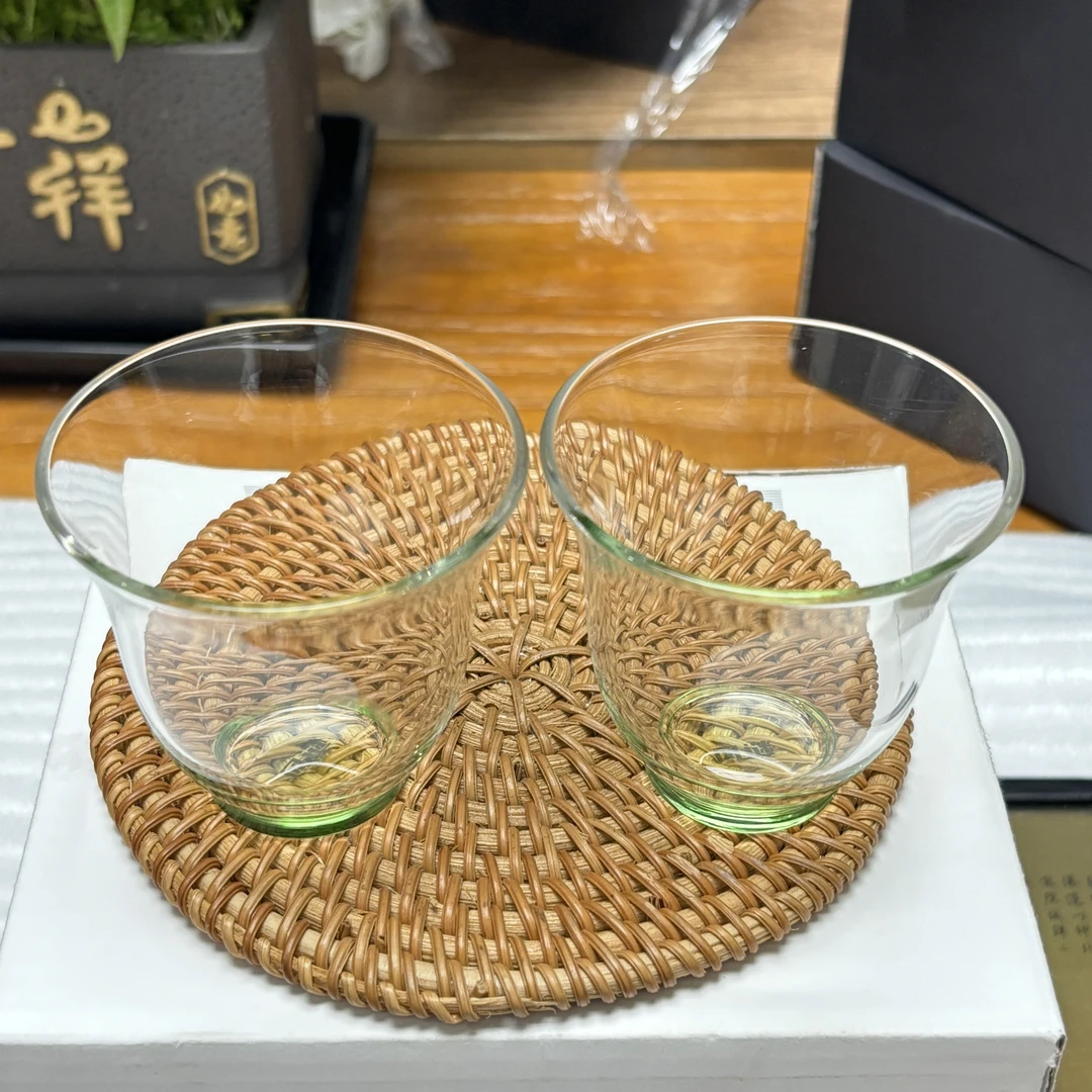 风谜真彩瑞香杯湖绿色