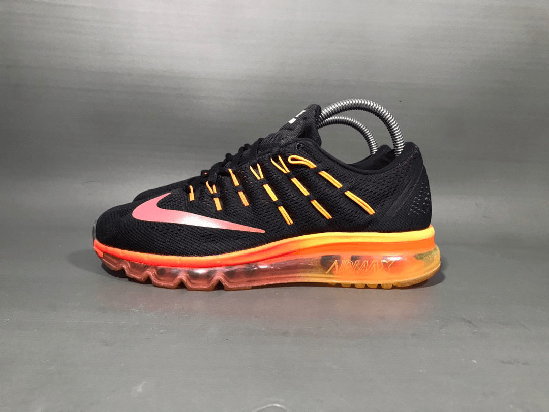 40码 耐克 Air max 黑橙色气垫跑步鞋运动鞋/无原盒/公价1569