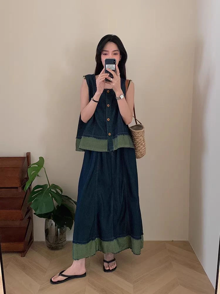 莉莉 【扣号】牛仔休闲半身裙