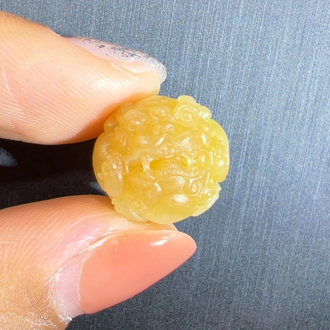 【闪购商品】和田玉巴沙糖料守护珠卡14mm未镶嵌