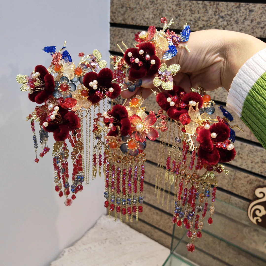 欧姿新娘饰品新款绒花发簪减龄秀禾气质百搭秋冬必备步摇发簪036