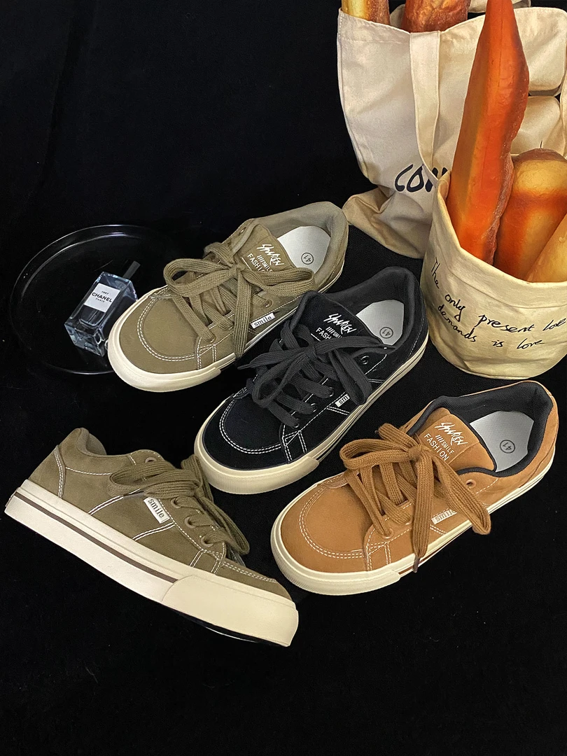 炸街高街时尚感灰绿色板鞋男2024年秋冬新款潮流百搭厚底鞋子