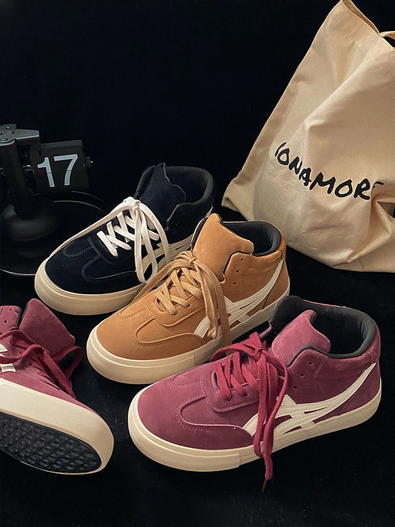 小众原创设计高帮酒红色板鞋男2024年秋冬新款时尚百搭厚底鞋子