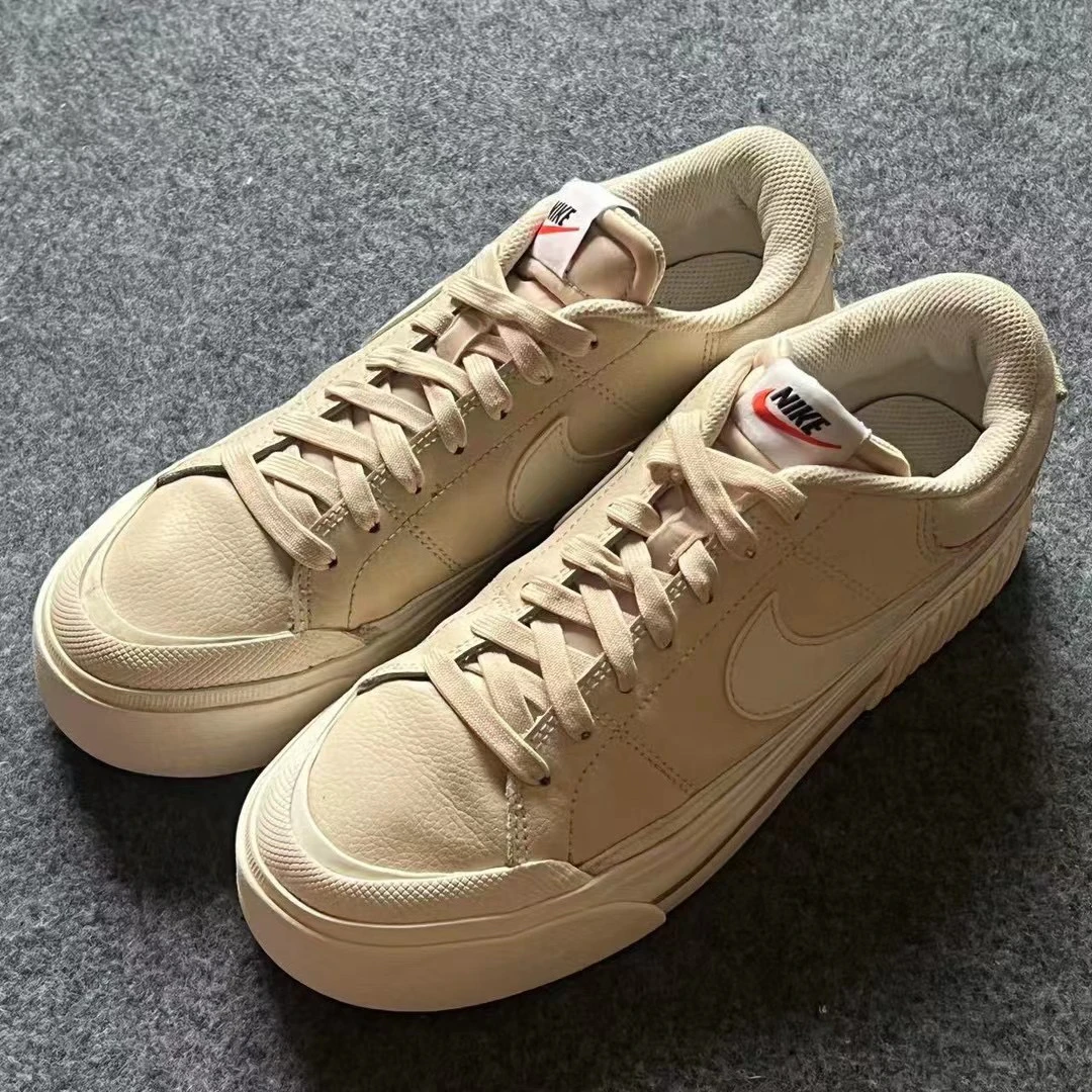 39码/NIKE COURT白棕 低帮板鞋
