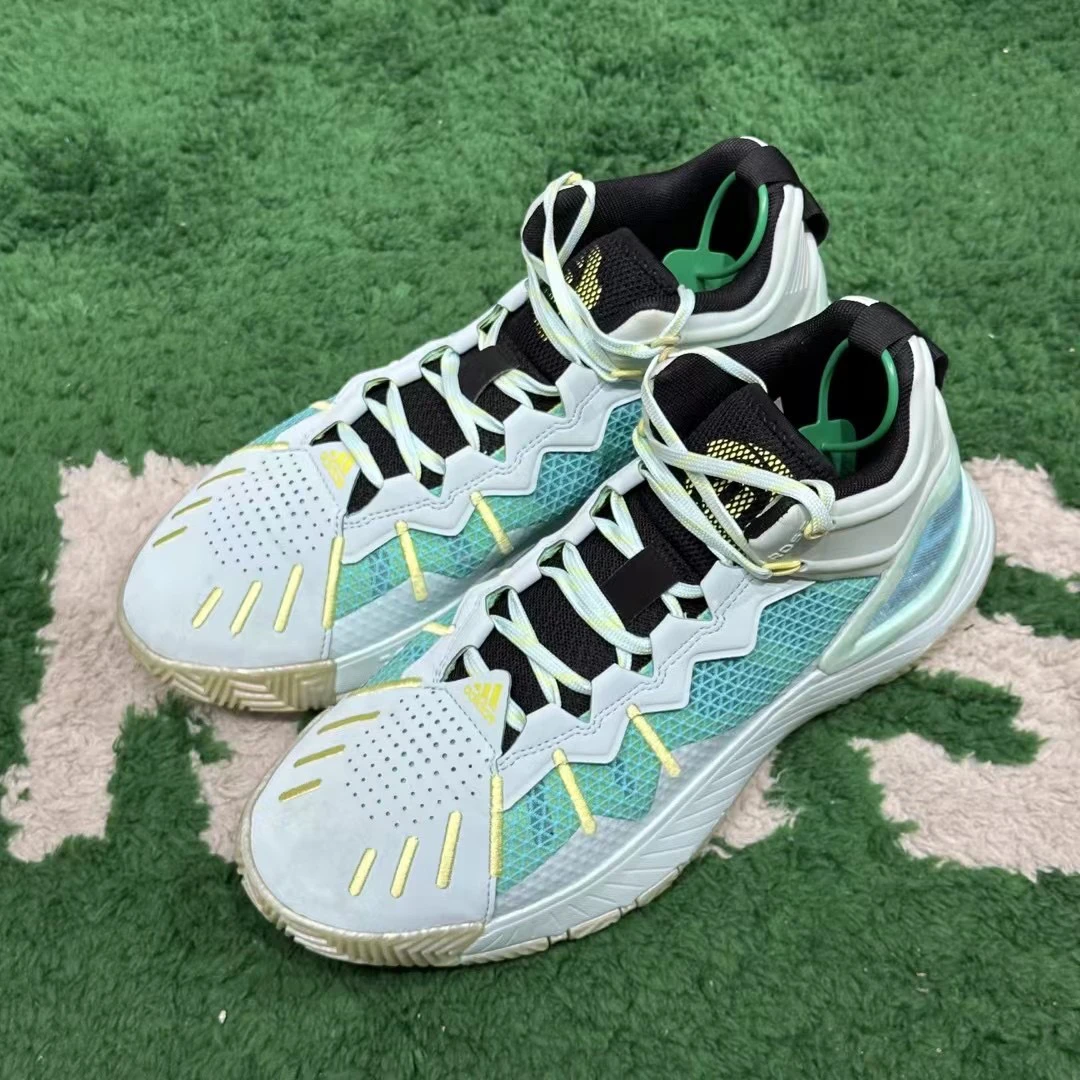 42.5码/ Adidas Rose 薄荷绿 高帮篮球鞋 公价283