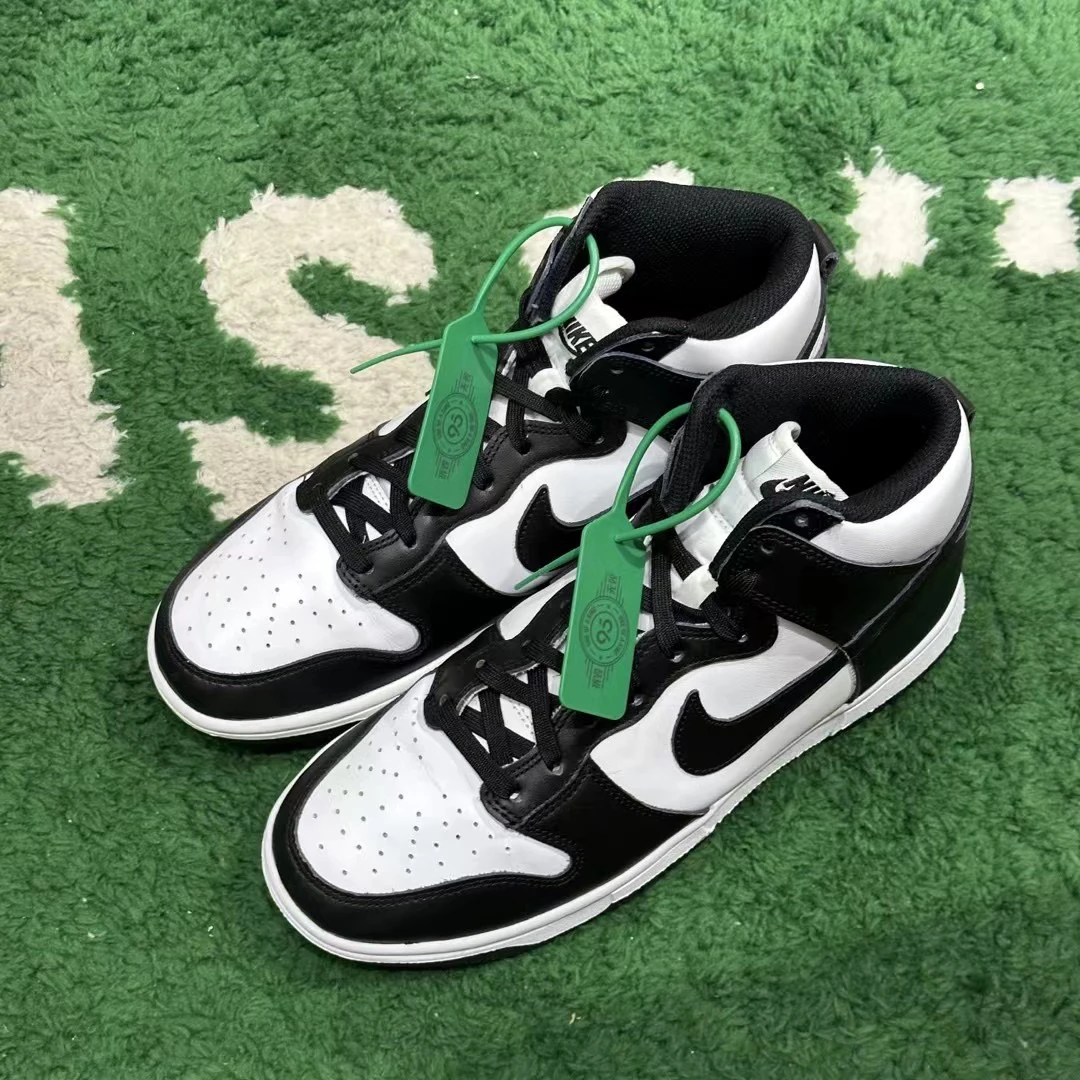 41码/ Nike Dunk 黑白熊猫 高帮板鞋 公价499
