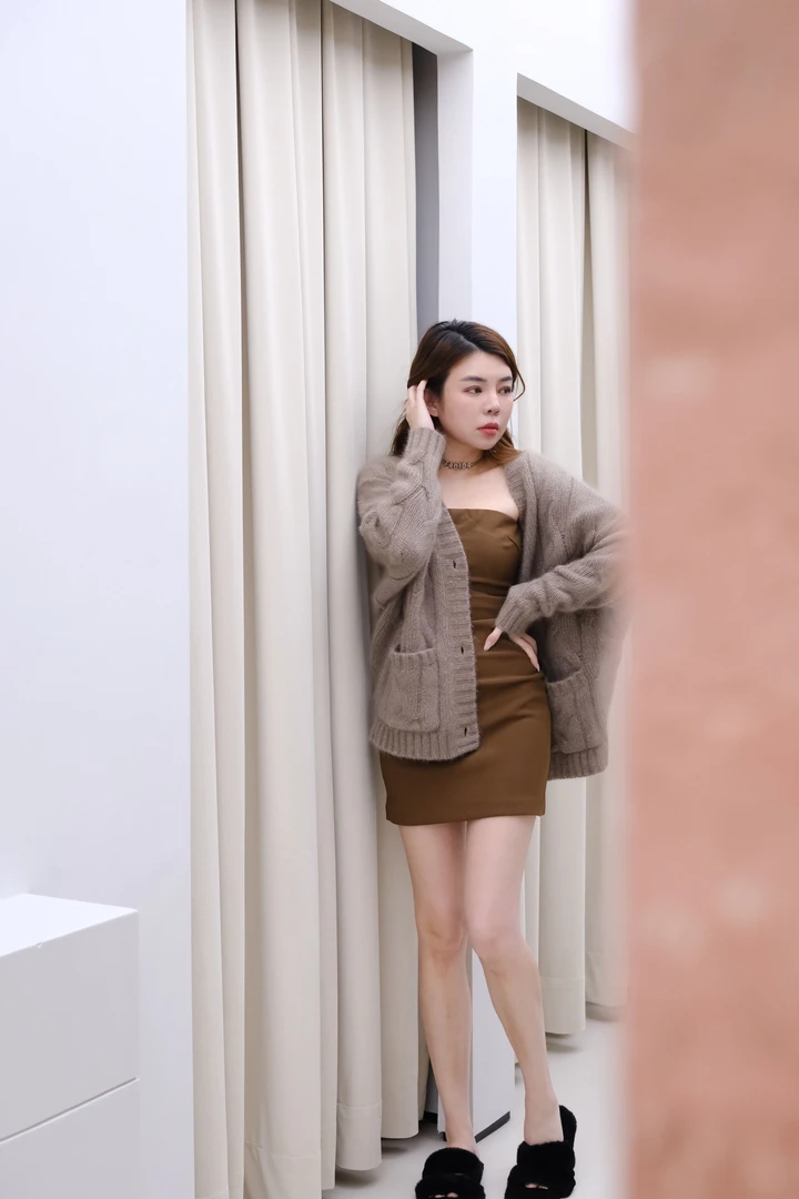 LADYKIMANH新款高端简约百搭保暖显瘦加厚羊毛外套气质休闲冬季