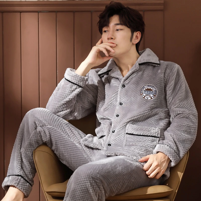 秋冬季男士加厚加绒保暖珊瑚绒睡衣青少年大码翻领宽松家居服套装
