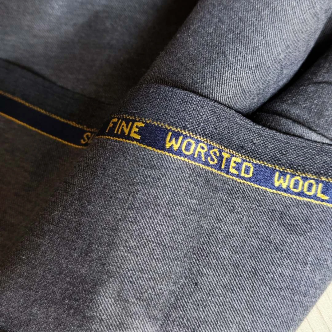 大货 中灰色 高支高密 精纺西装面料 手感舒适亲肤#DH3#