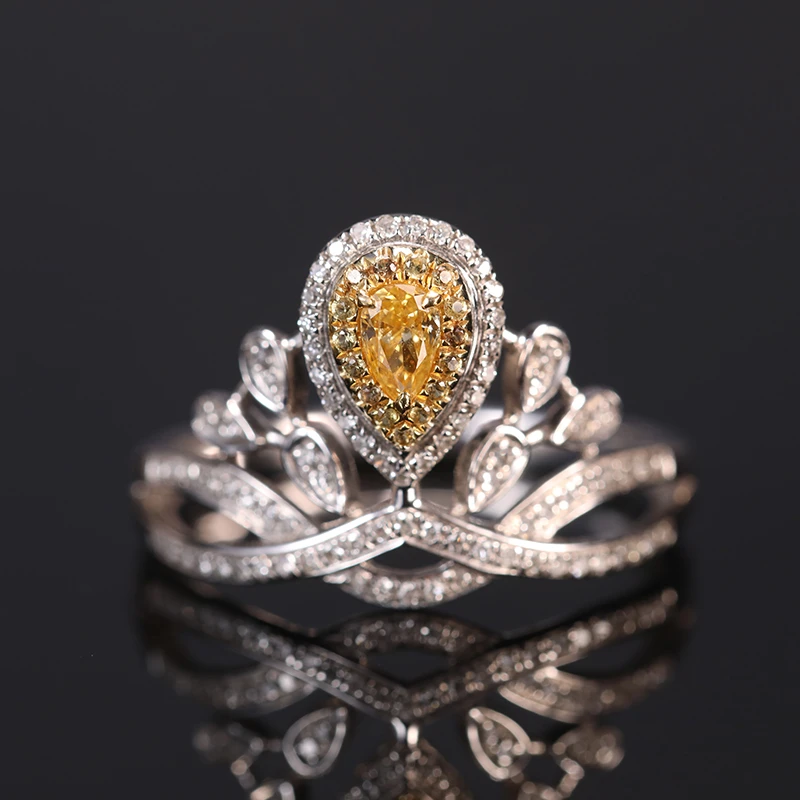 君诚汇珠宝16分钻石18K金镶嵌皇冠黄钻戒指轻奢女王金色黄色CYZS