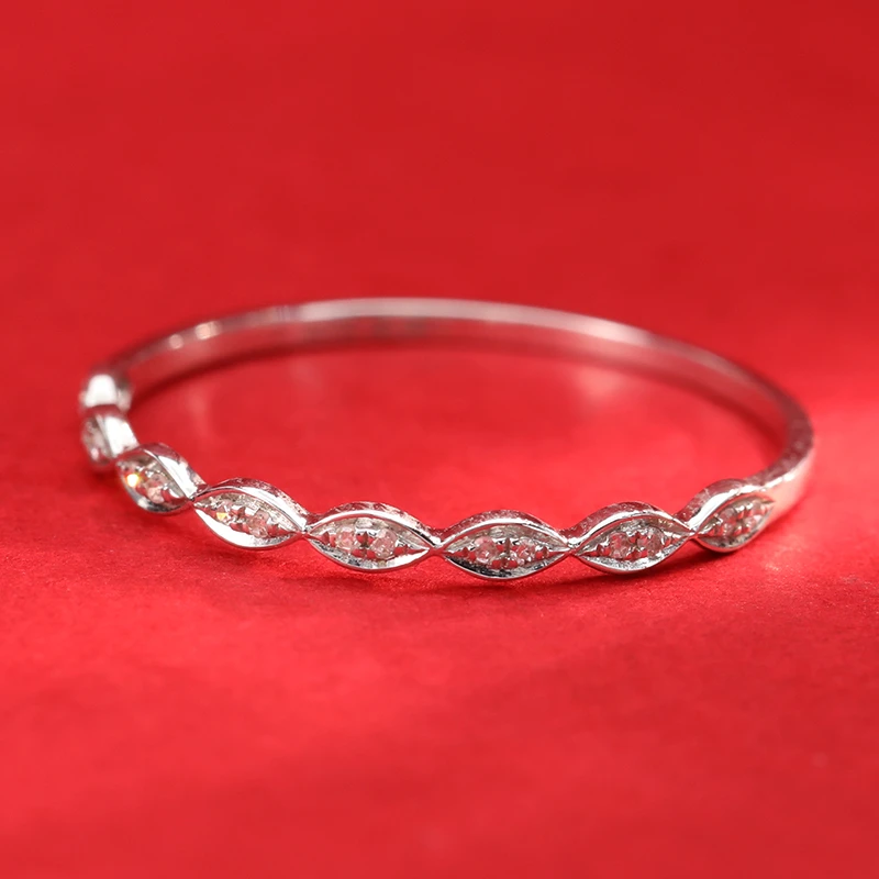 君诚汇珠宝18K金镶嵌520钻石戒指气质轻奢时尚简约精美女士古法CY