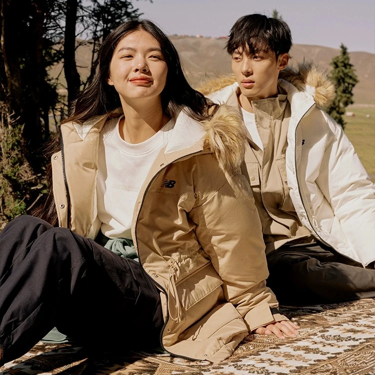 NewBalance官方 男女同款连帽中长款防寒冬季保暖羽绒服 AWJ33325