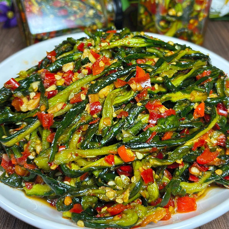 小青坛香辣脆黄瓜皮下饭菜酱菜咸菜拌饭拌面拌粉凉拌菜250克*2瓶