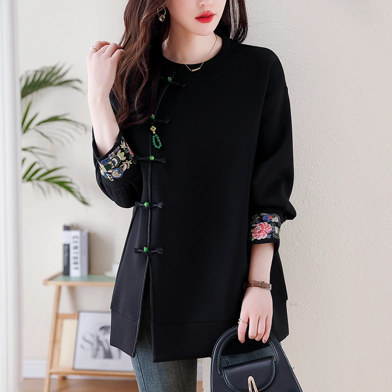 新中式国风黑色圆领卫衣女秋冬2025新款刺绣盘扣宽松短款
