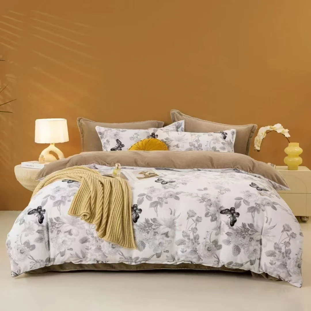 【铭哥家】亲肤柔软加绒加厚防静电印花牛奶绒套件-蝶恋花