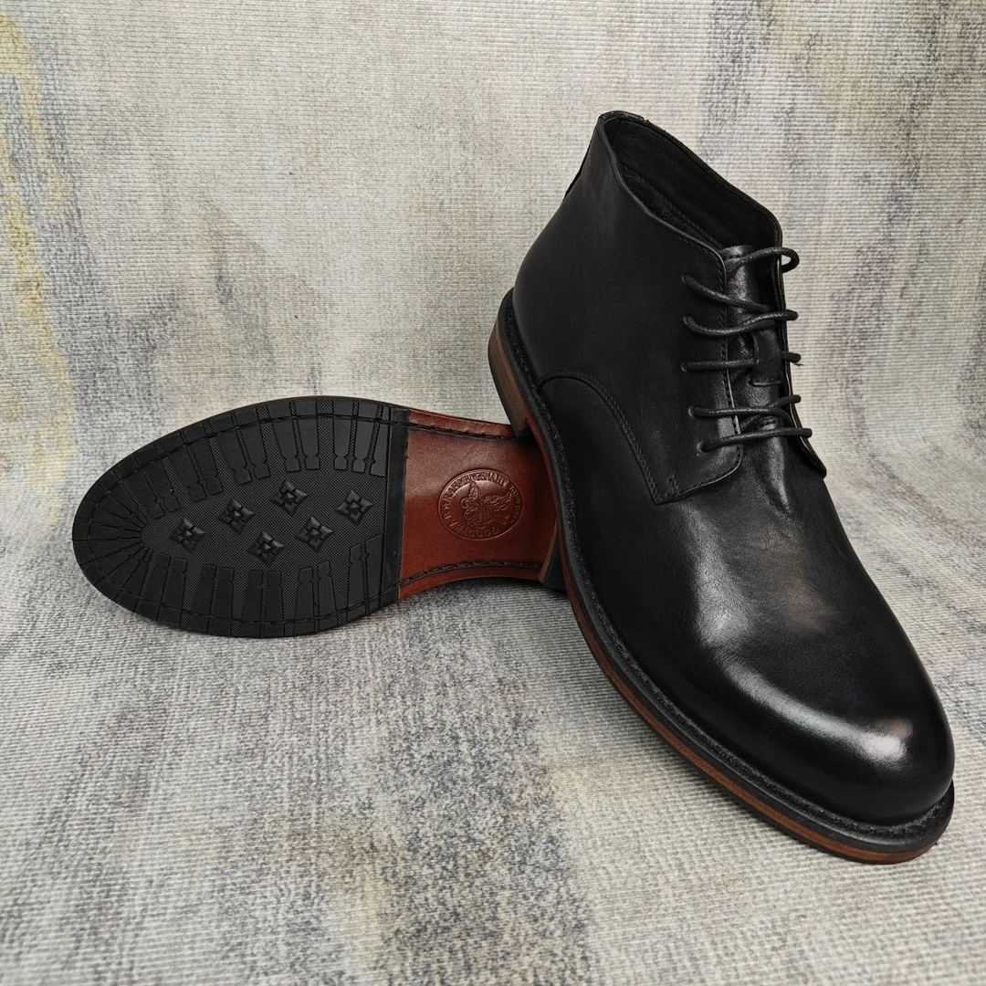 秋冬新款时尚休闲正装男鞋中帮靴舒适马皮加绒保暖复古百搭真皮鞋