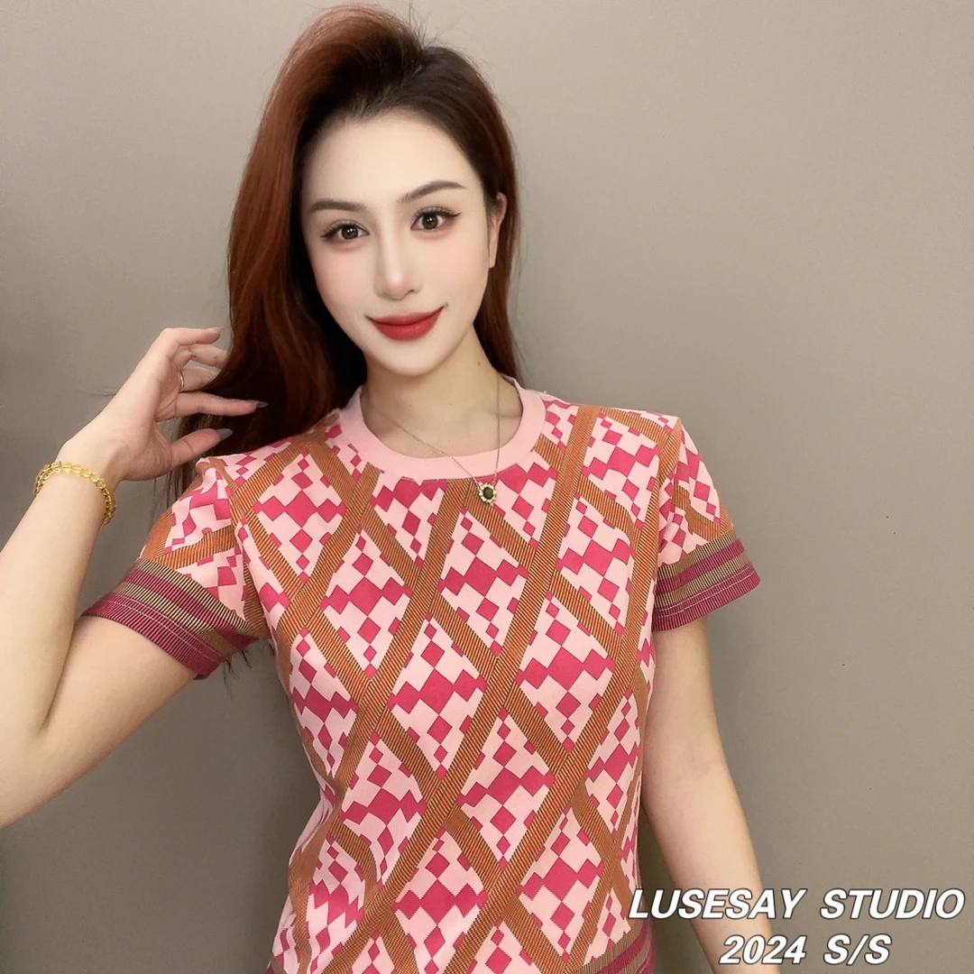 LUSESAY 设计感重工潮流满印 2025年新款 短袖t恤女百搭休闲上衣