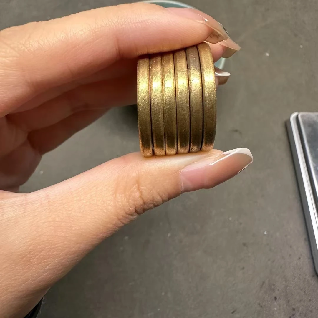 铜现代花钱 小红六个