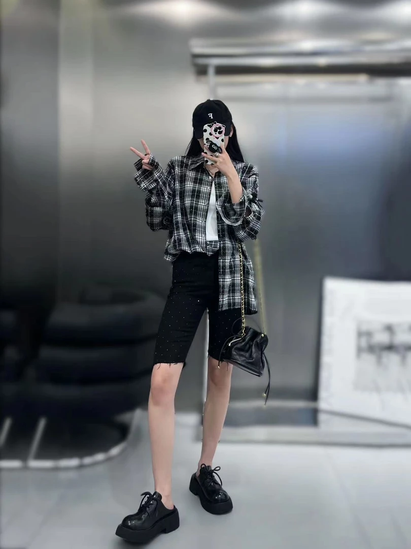 时尚设计休闲宽松衬衫