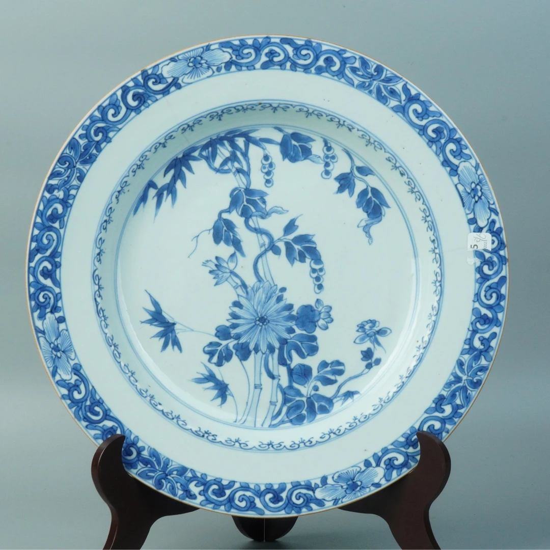 清康熙 青花竹菊双清图赏盘YU202412020491