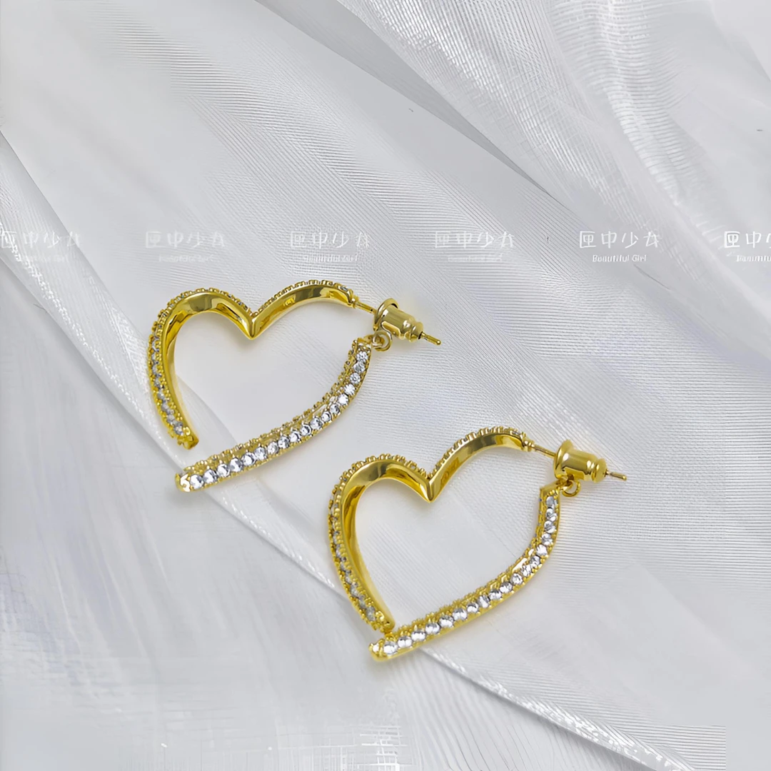 铜合金锆石耳饰 日韩轻奢水钻爱心耳环女高级感爆款小众设计师款