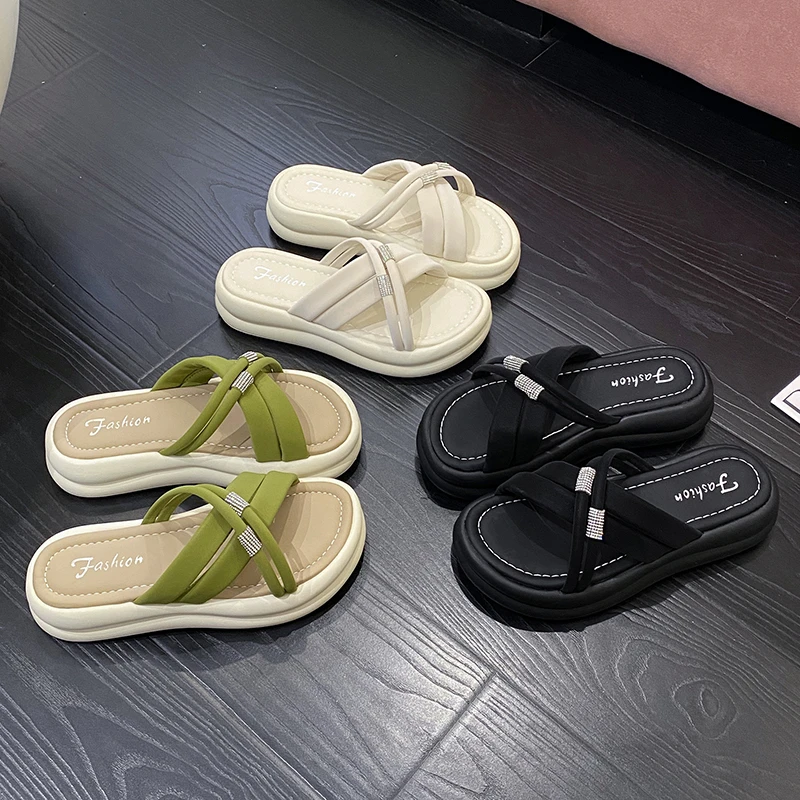 品牌高级感外穿凉拖鞋女2024夏新款厚底沙滩半拖凉鞋交叉休闲凉拖