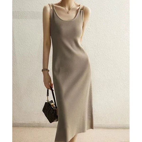 A5730纯色吊带连衣裙2024年夏季新款高级感法式修身针织背心裙女