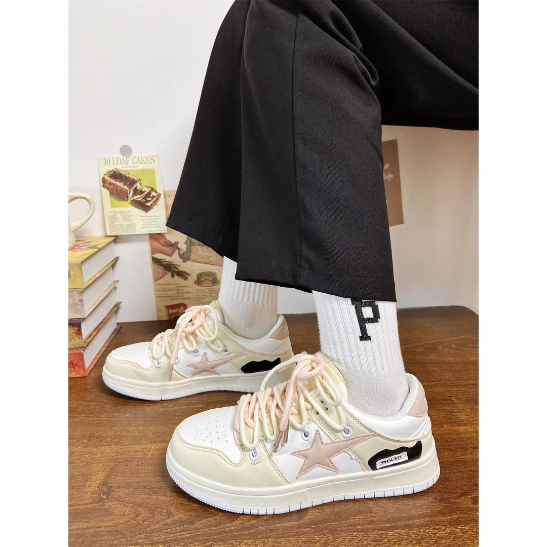 韩版板鞋女ins潮时尚新款鞋子小众设计百搭运动休闲女鞋秋冬款