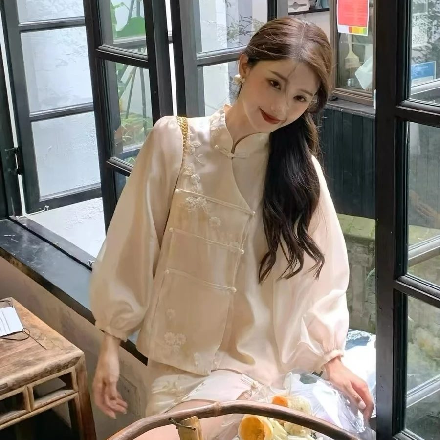 春夏2024年新款中式复古立领泡泡袖衬衫半裙别致刺绣中国风套装女