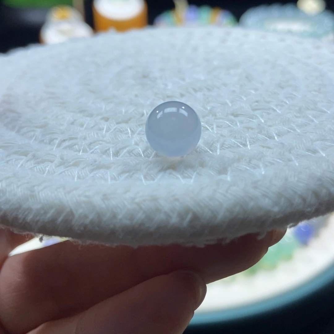 翡翠颈饰未镶嵌冰淡粉紫圆珠9.3mm