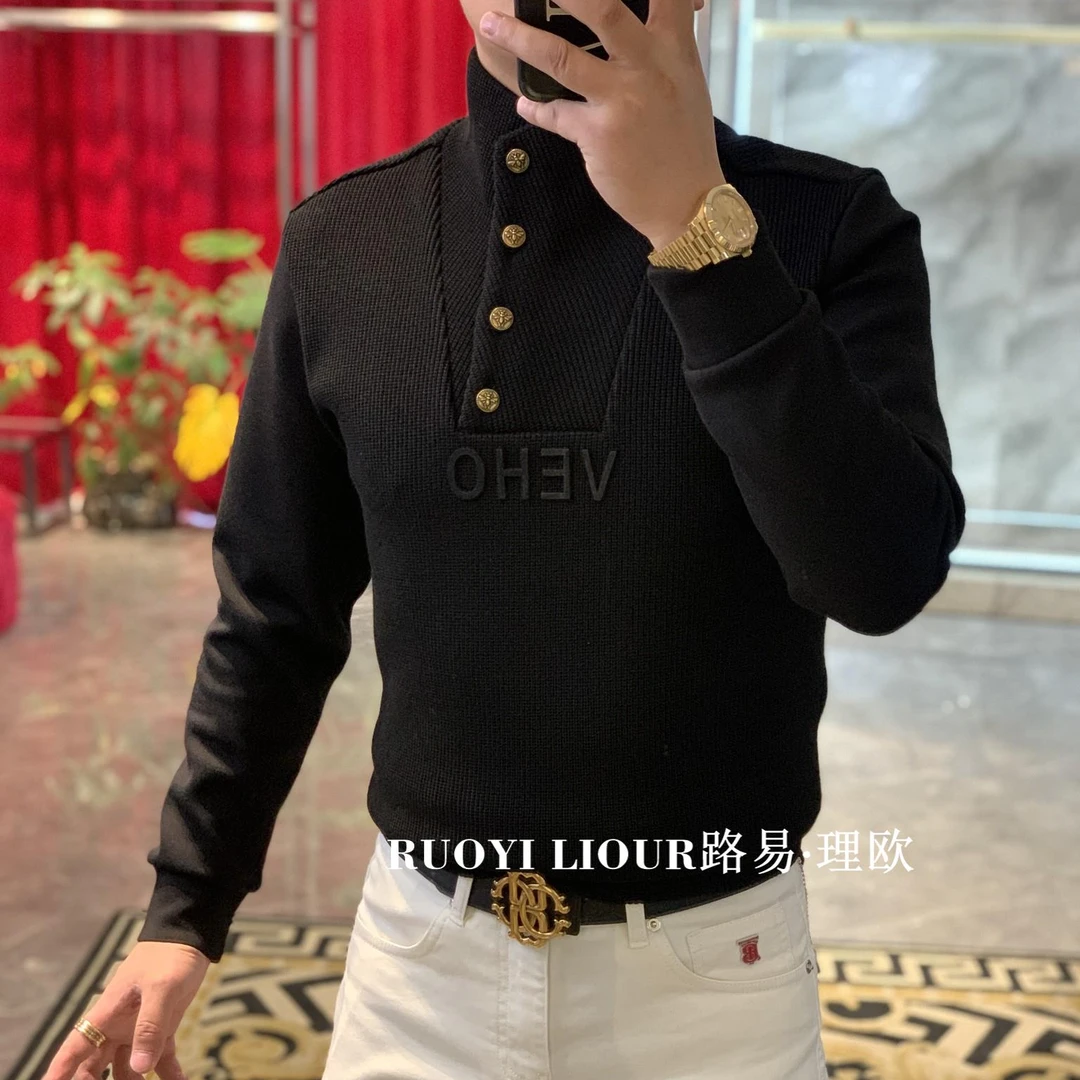 【路易理欧】 2024欧货时尚休闲轻奢巴洛克纽扣款冬季卫衣01137