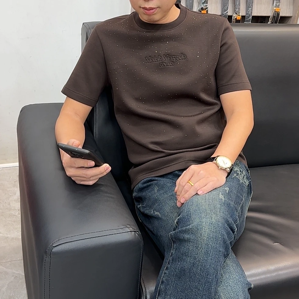 【大公道实体】新款秋冬时尚休闲百搭男士欧版时装短袖T8908