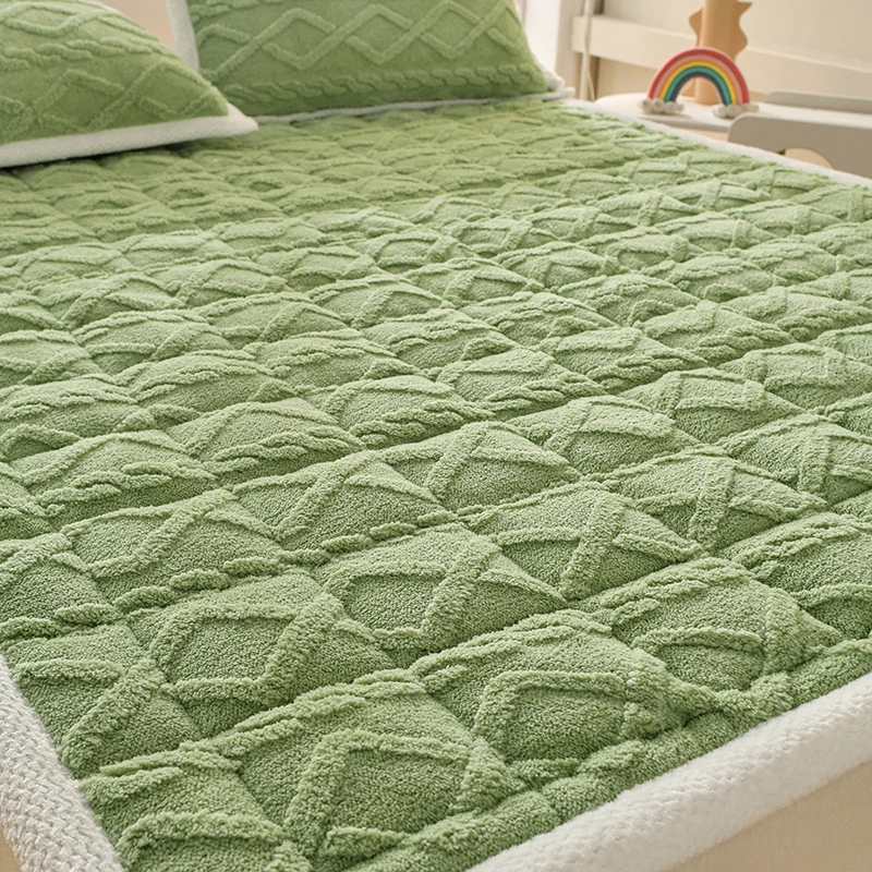 牛奶绒床垫软垫床盖床塔芙加绒防滑垫冬季保暖学生宿舍床褥可机洗