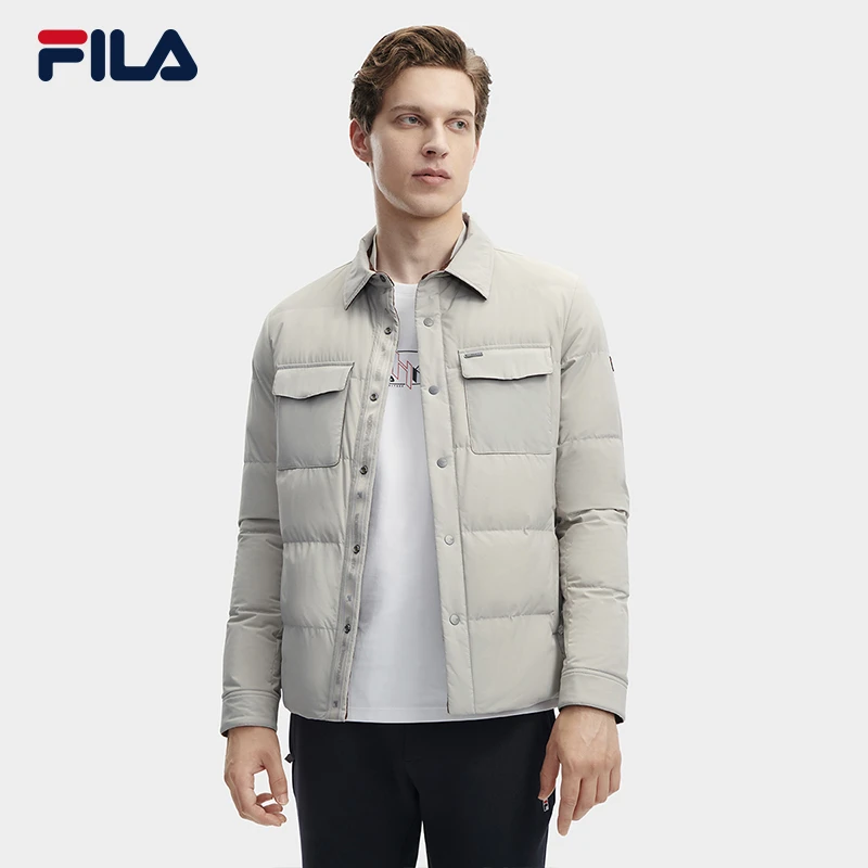 Fila/斐乐男装保暖防风舒适冬季休闲百搭翻领羽绒服 F11M341906