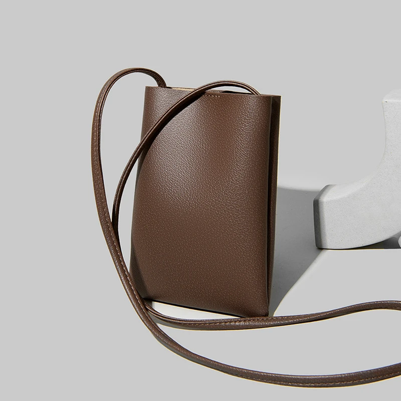 手机包韩版竖款ins时尚包包女简约软面小挎包森系文艺休闲单肩包