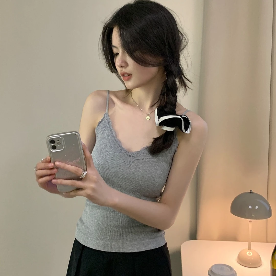 左猫 纯色优雅蕾丝吊带背心5208#