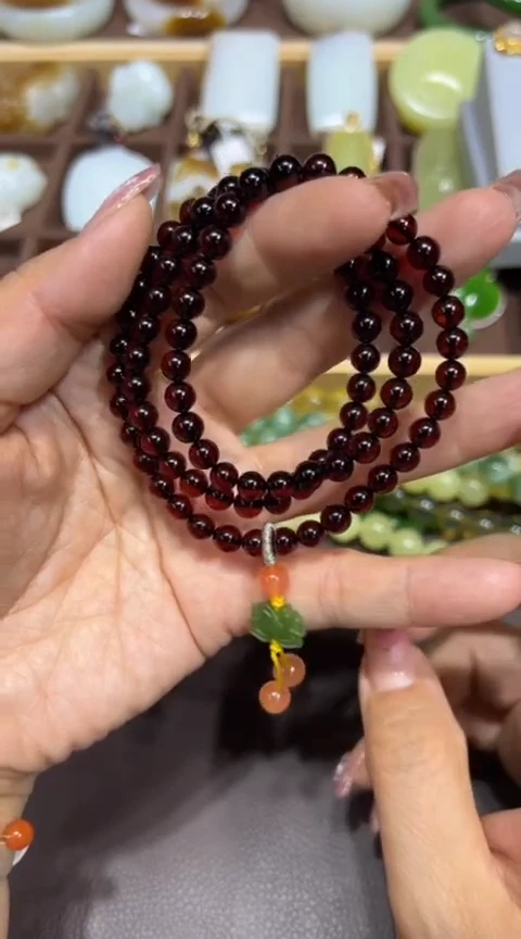 【闪购商品】琥珀颈饰未镶嵌拍一发一，多样性发货5-6