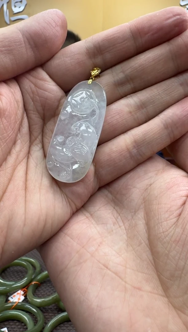 【闪购商品】翡翠颈饰18K金镶嵌挂件