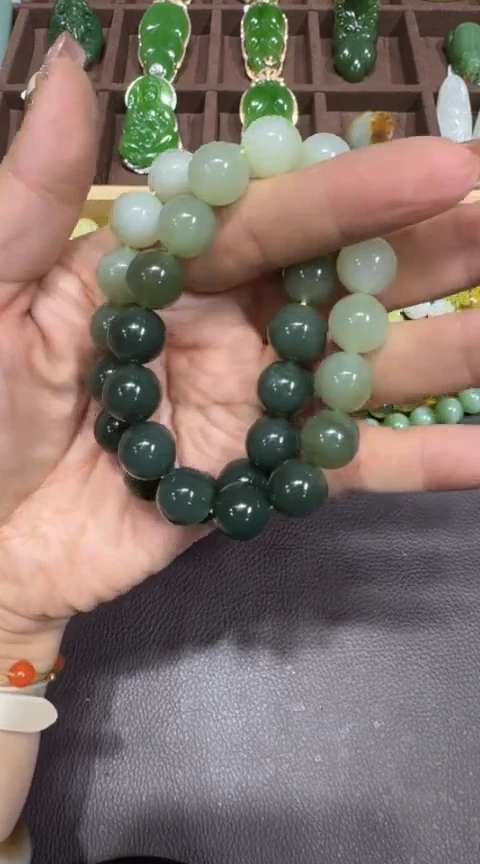 【闪购商品】和田玉手链未镶嵌拍一发一，多样性发货11-12