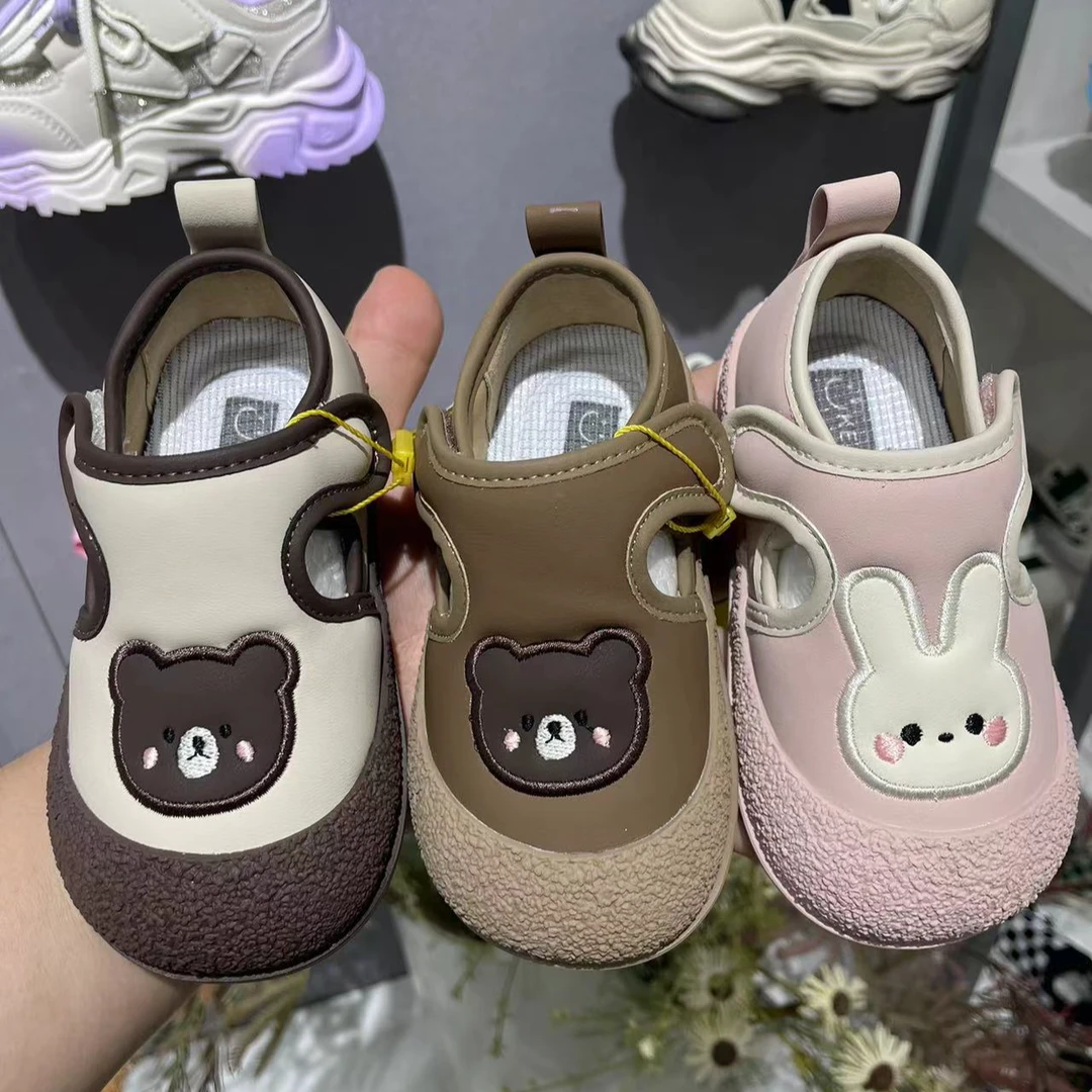 【新疆包邮22-25】70108秋款小皮鞋 时尚百搭透气软底小童女童