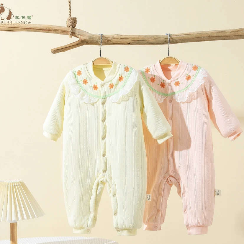 4A057婴儿秋冬长袖连体衣可爱小花领加厚棉服夹棉保暖哈衣